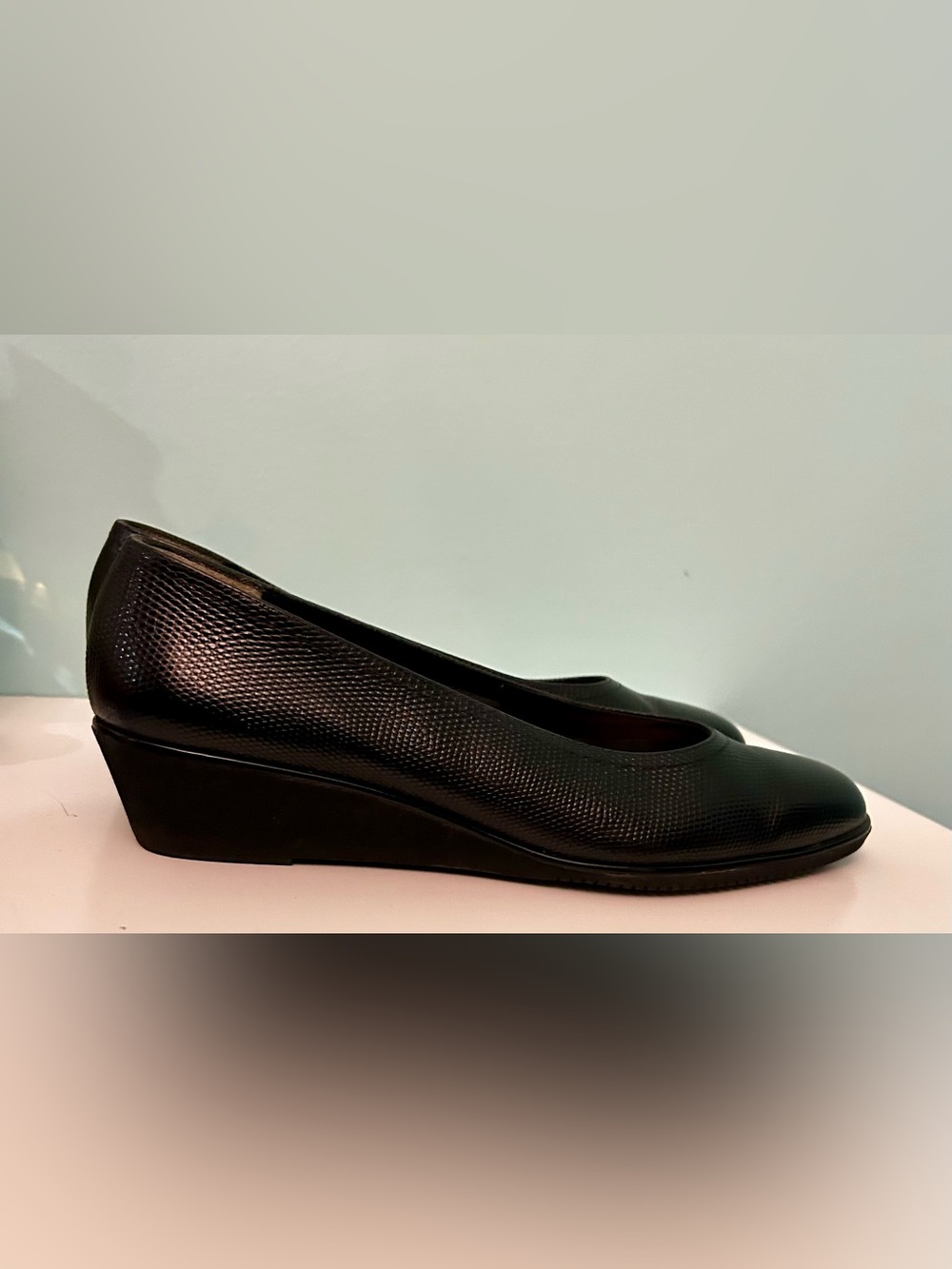 Salvatore Ferragamo Black Pebbled Leather Slip On Platform Wedges Women's Size 9